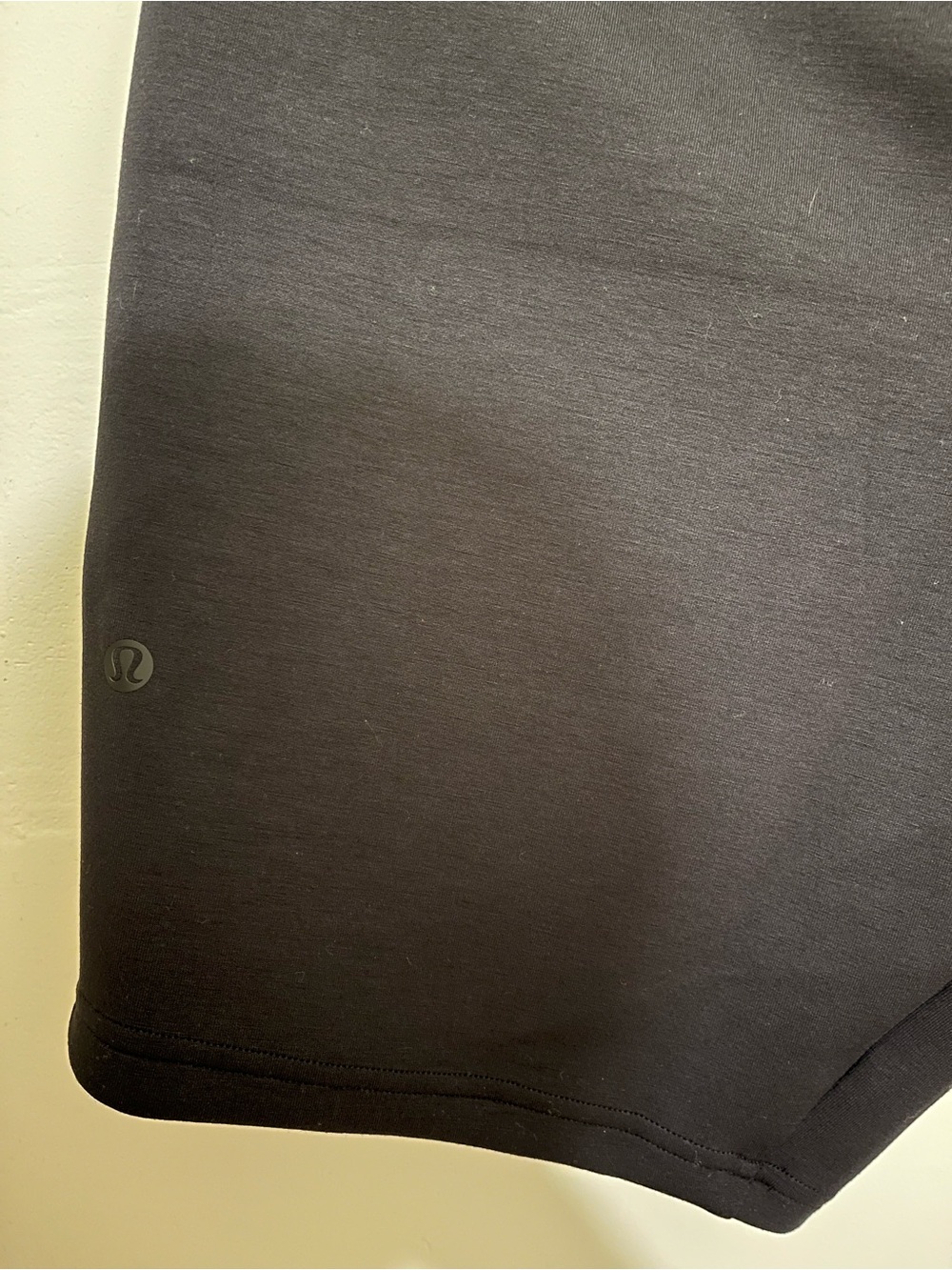NWT Lululemon Smooth Spacer Short 7” Black - Picture 6 of 6
